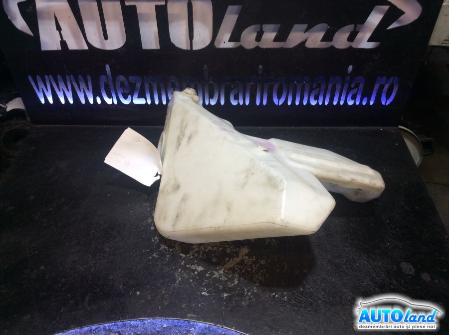 Vas lichid parbriz (Rezervor Apa Parbriz) MERCEDES-BENZ A-CLASS (W168) 1997-2004 Cod 1688690220