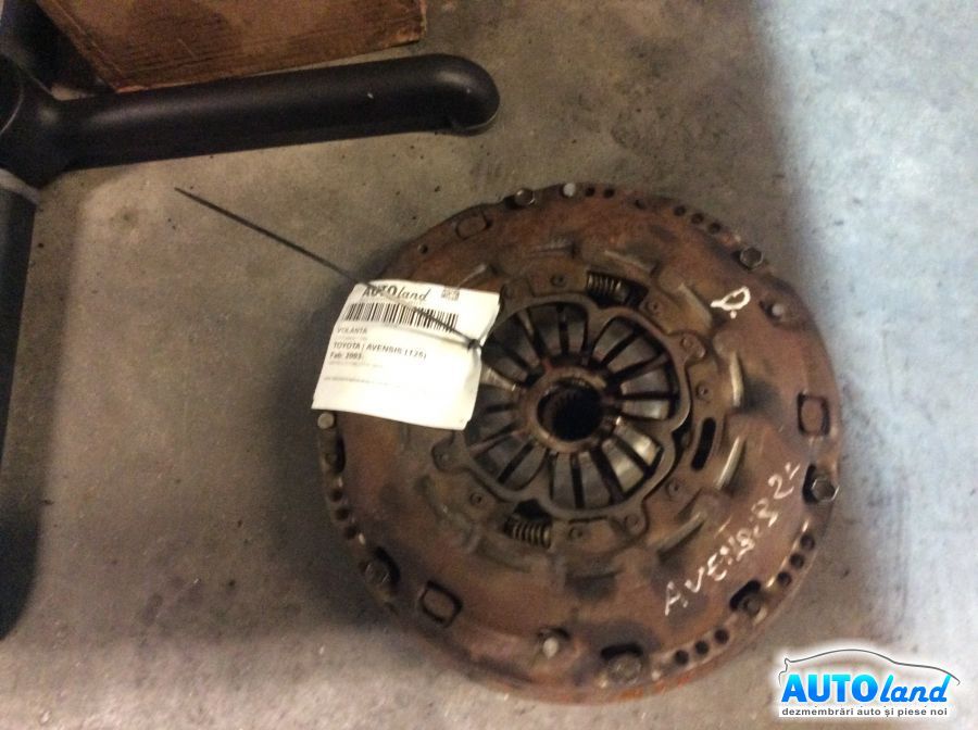 Volanta TOYOTA AVENSIS (T25) 2003-2025