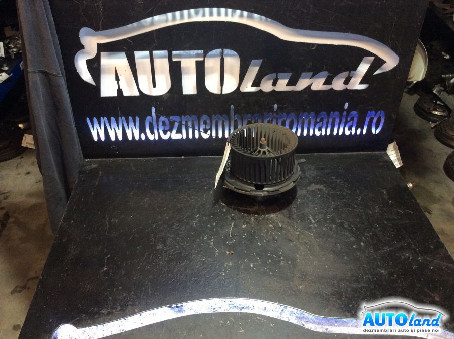 Aeroterma (Ventilator Habitaclu Incalzire) VOLKSWAGEN GOLF V (1K1) 2003-2025 Cod 1K1820015E 