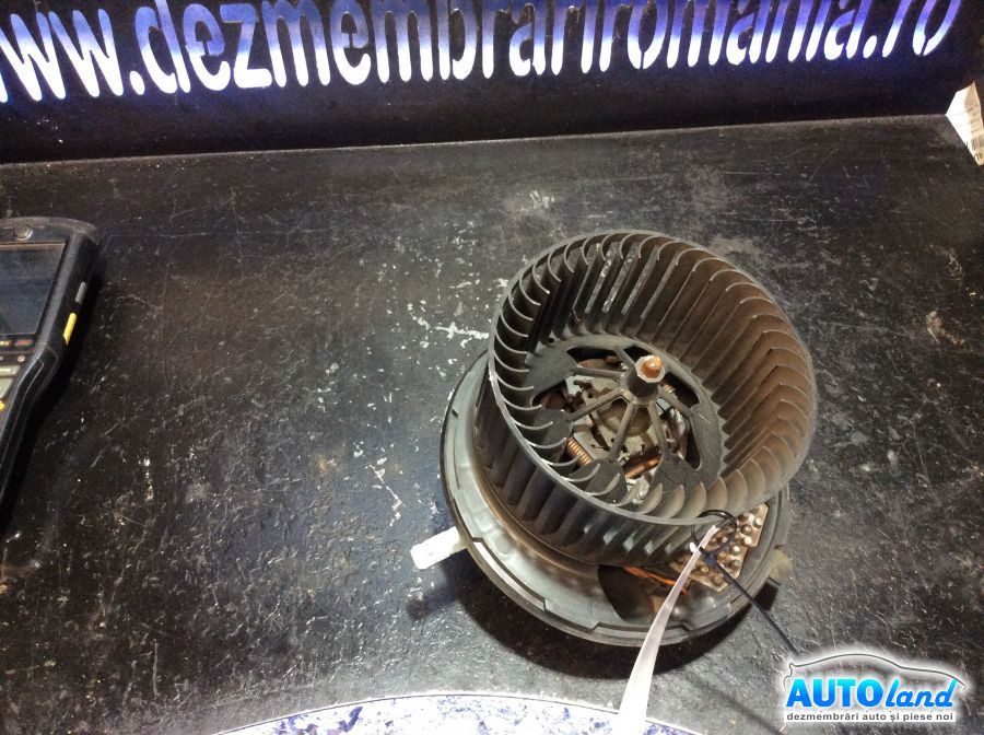 Aeroterma (Ventilator Habitaclu Incalzire) VOLKSWAGEN PASSAT (3C2) 2005-2025 Cod 3C0907521 