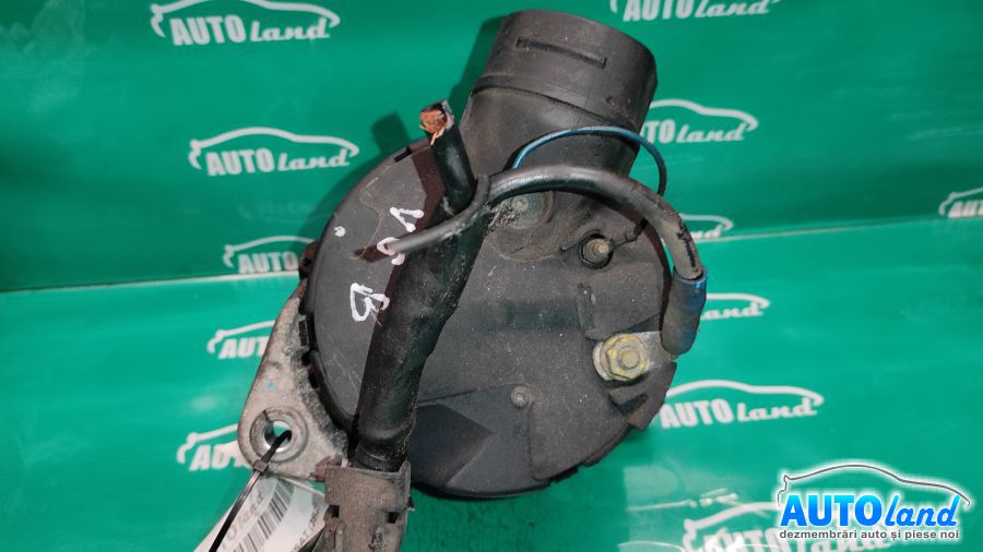 Alternator VOLKSWAGEN PASSAT (3B3) 2000-2005 Cod 078903015F 