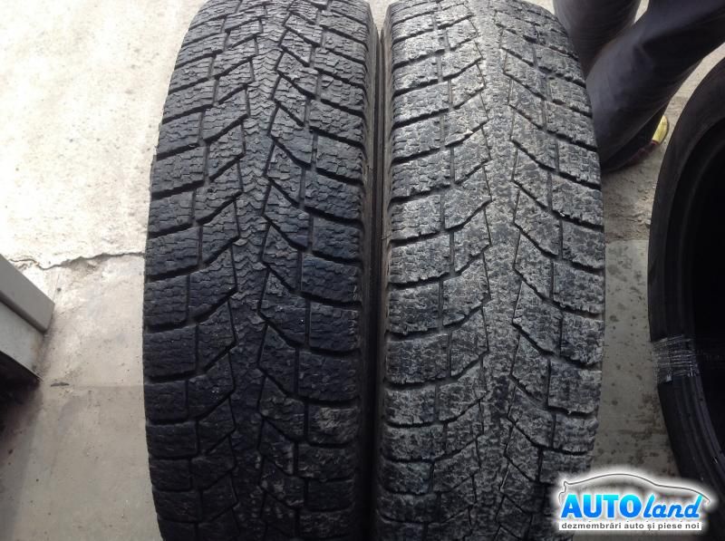 Anvelope Iarna (2 Bucati) NEIDENTIFICAT NEIDENTIFICAT 2000-2025