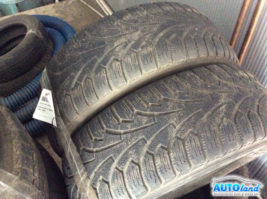 Anvelope Iarna (2 Bucati) NEIDENTIFICAT NEIDENTIFICAT 2000-2025