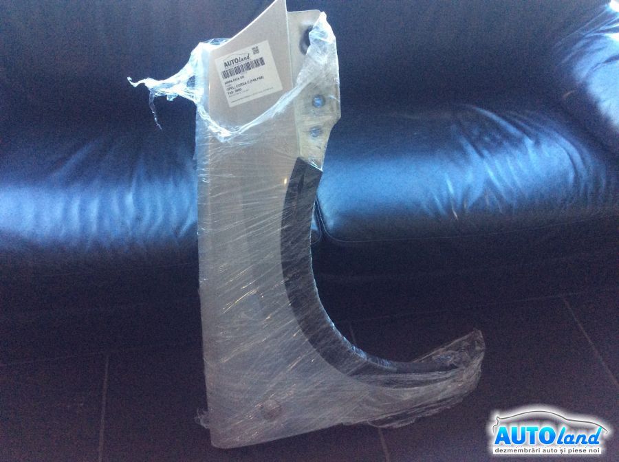 Aripa fata Dreapta OPEL CORSA C (F08,F68) 2000-2025