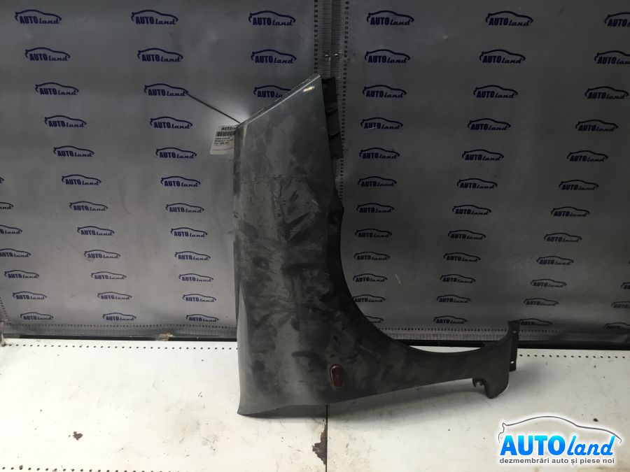 Aripa fata Dreapta RENAULT CLIO II 1998-2001