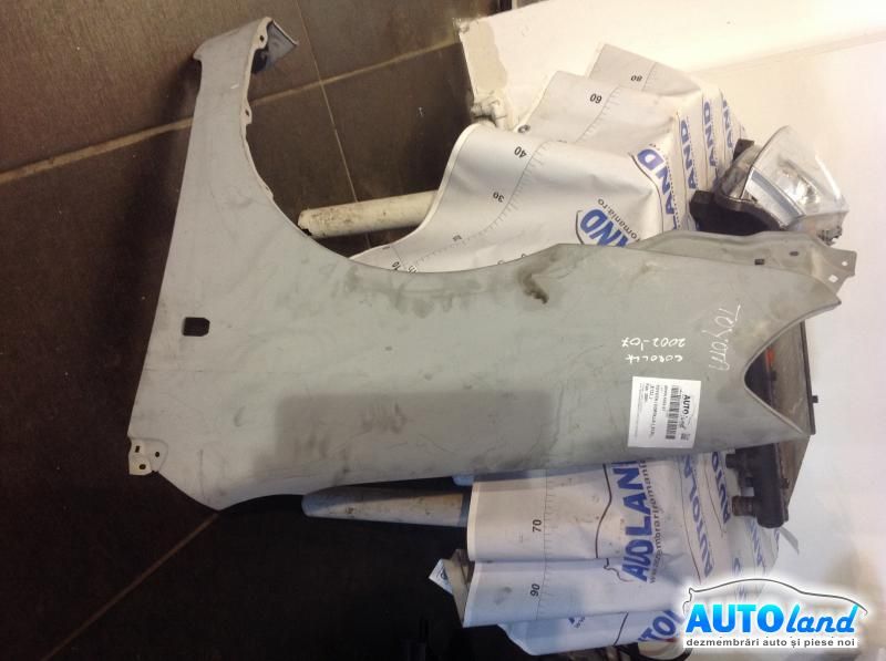 Aripa fata Stanga TOYOTA COROLLA (_E12U_,_E12J_) 2001-2025