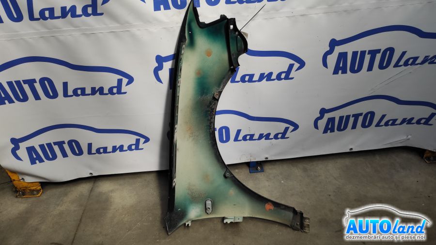 Aripa fata Stanga VOLKSWAGEN PASSAT Variant (3B6) 2000-2005