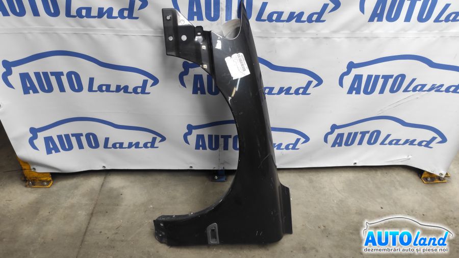 Aripa fata Stanga VOLVO V70 II combi (P80_) 2000-2025