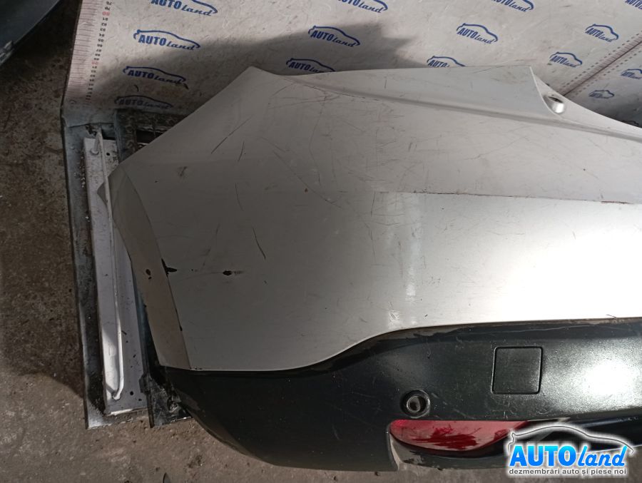 Bara spate RENAULT MEGANE III Hatchback (BZ0/1_) 2008-2025 Cod 850220010 