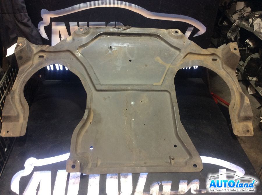 Blindaj Cutie MERCEDES-BENZ C-CLASS (W204) 2007-2025 Cod A2045240530 