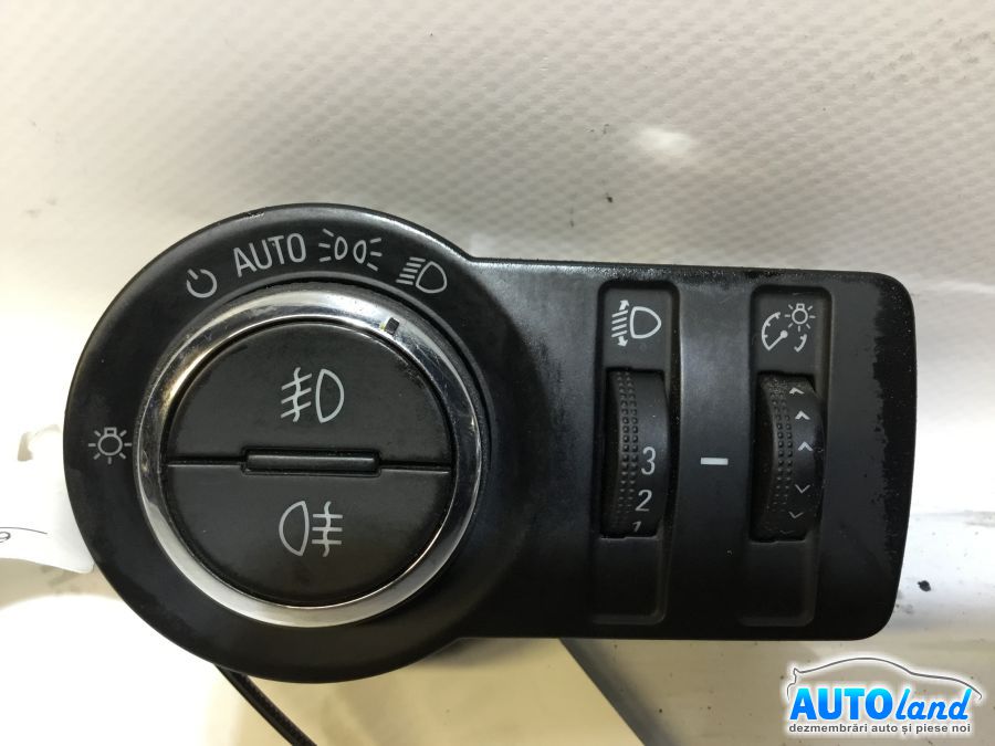 Bloc Lumini OPEL ASTRA J hatchback 2009-2025 Cod 13268702 