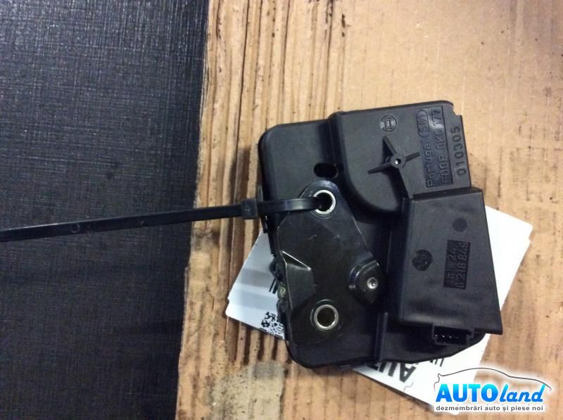 Broasca (Mecanism Inchidere) BMW 3 Touring (E46) 1999-2005 Cod 8218849 