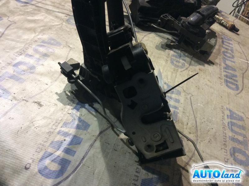 Broasca (Mecanism Inchidere) MERCEDES-BENZ A-CLASS (W168) 1997-2004