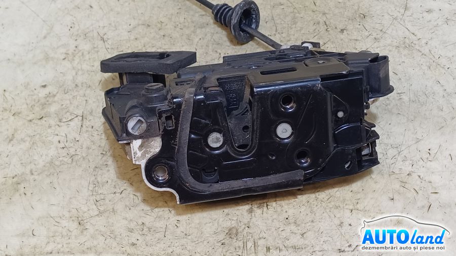 Broasca (mecanism Inchidere) VOLKSWAGEN Jetta VI 2010-2014 Cod 5K4839015F 