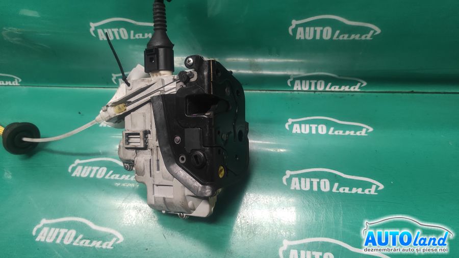 Broasca (mecanism Inchidere) VOLKSWAGEN PASSAT (3C2) 2005-2025 Cod 8E0839015AA 