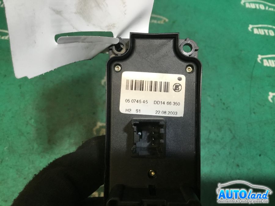 Butoane Geam MAZDA 2 (B2W) 2003-2007 Cod DD1466350 