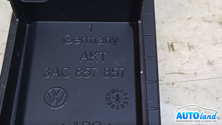 Butoane Geam VOLKSWAGEN PASSAT (362) 2010-2025 Cod 3AC857857 