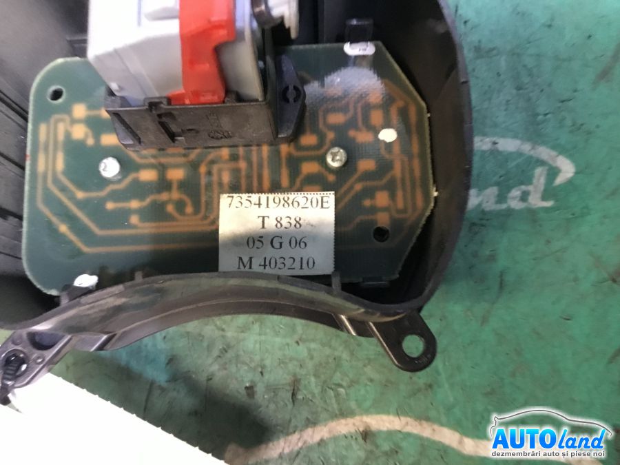 Buton Avarii FIAT DOBLO (119) 2001-2025 Cod 7354198620 