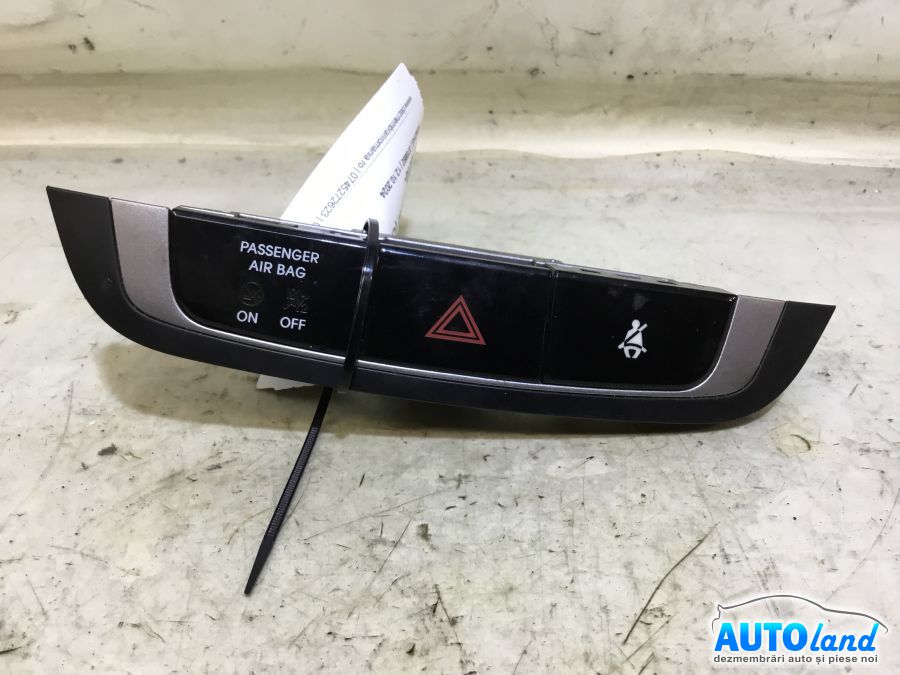 Buton Avarii HYUNDAI ix35 (LM) 2010-2025 Cod 937902S100BLH 