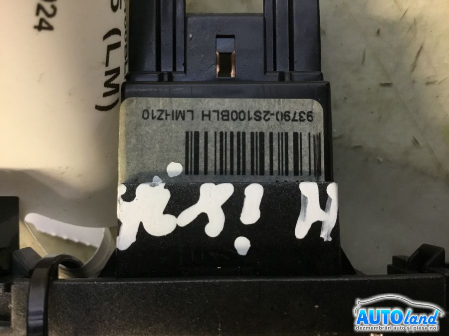 Buton Avarii HYUNDAI ix35 (LM) 2010-2025 Cod 937902S100BLH 