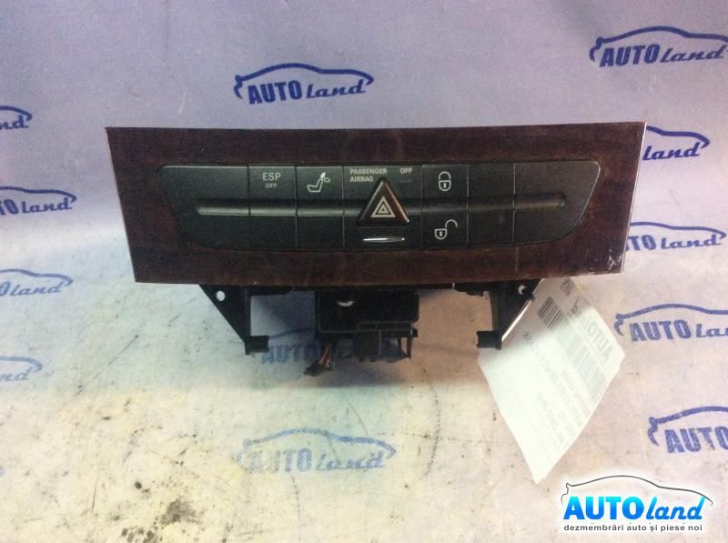 Buton Avarii MERCEDES-BENZ E-CLASS (W211) 2002-2008 Cod A2116800552 