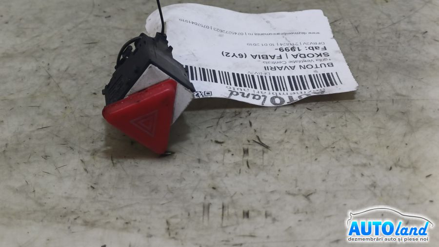 Buton Avarii SKODA FABIA (6Y2) 1999-2025 Cod 6Y0820951 