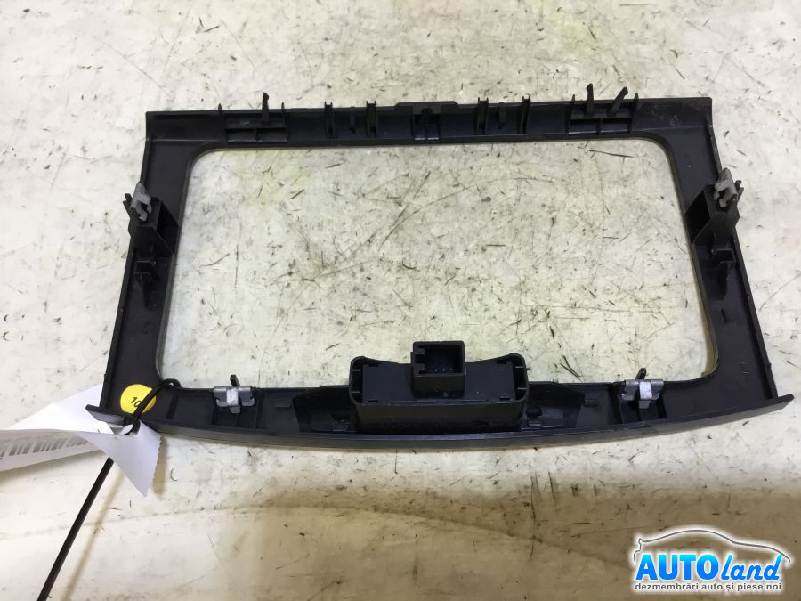 Buton Avarii VOLKSWAGEN PASSAT (3AA,B7) 2011-2025 Cod 3AA858069F 