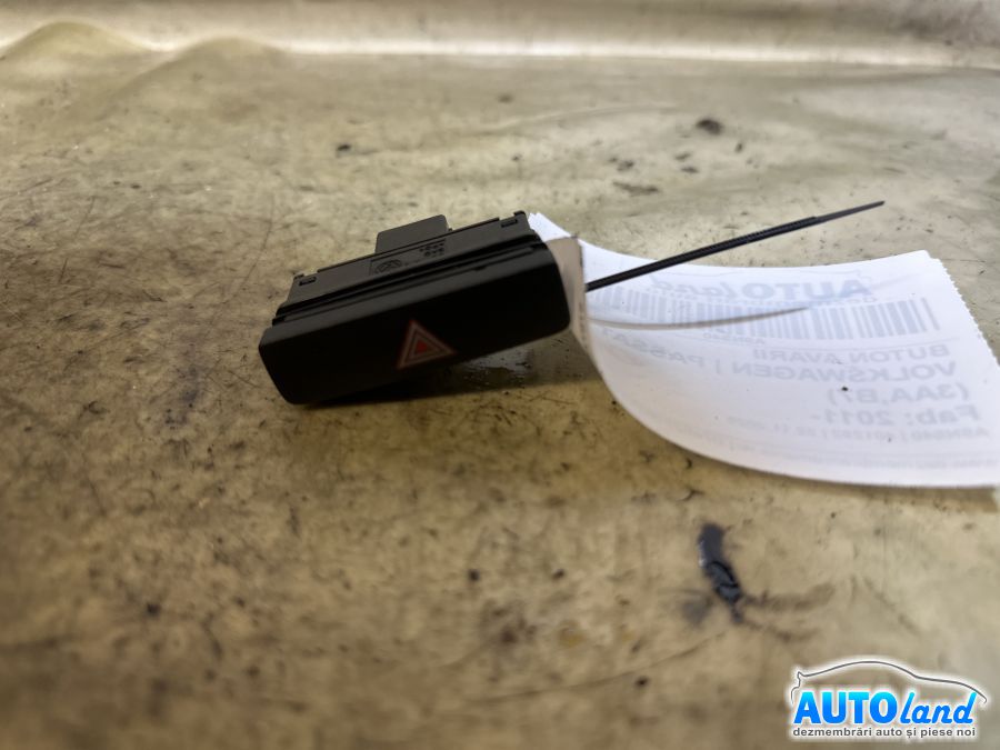 Buton Avarii VOLKSWAGEN PASSAT (3AA,B7) 2011-2025 Cod 3AA9535091QB 