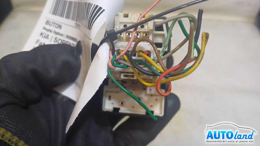 Buton KIA SORENTO (XM) 2009-2025 Cod 202008898 