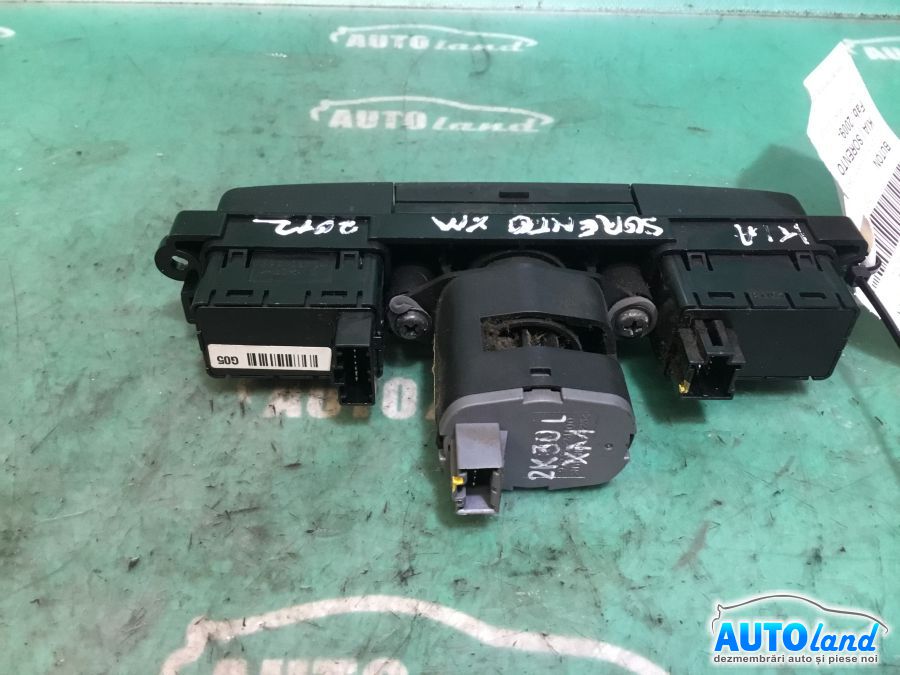 Buton KIA SORENTO (XM) 2009-2025 Cod 299108734 
