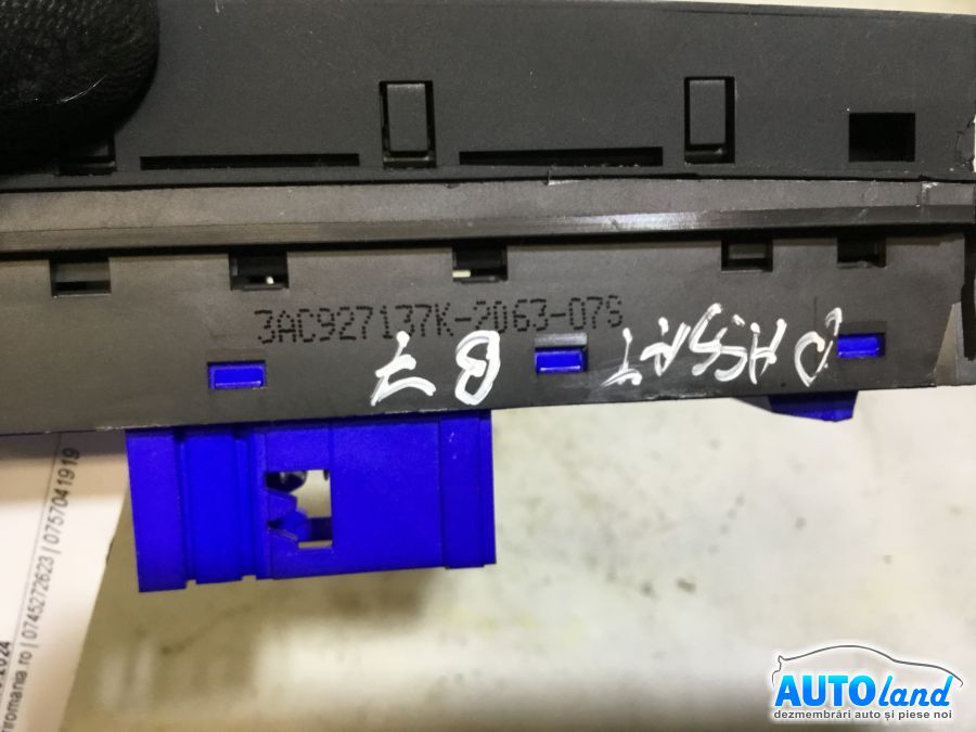 Buton VOLKSWAGEN PASSAT (3AA,B7) 2011-2025 Cod 3AC927137K 