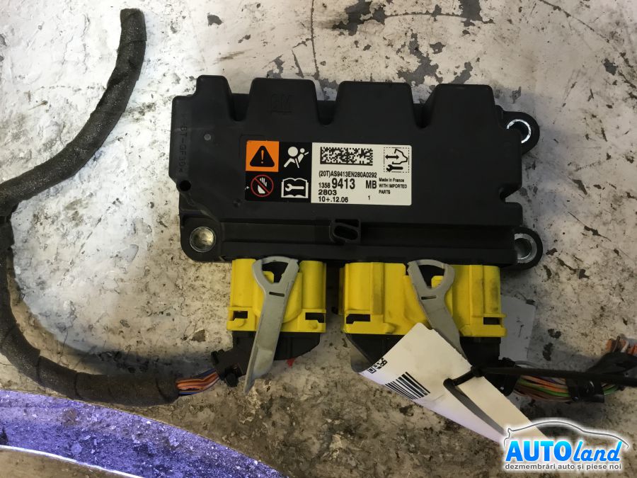 Calculator Airbag OPEL ASTRA J combi 2009-2025 Cod 13589413 