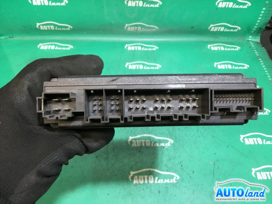 Calculator Confort VOLKSWAGEN TOUAREG (7LA,7L6,7L7) 2002-2025 Cod 7L6959257 
