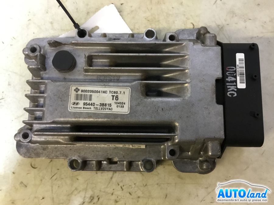 Calculator Cutie Viteza HYUNDAI ix35 (LM) 2010-2025 Cod 954403B815 