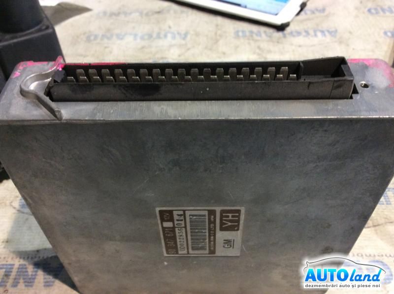 Calculator Cutie Viteza OPEL VECTRA A (86_,87_) 1988-1995 Cod 90347671 