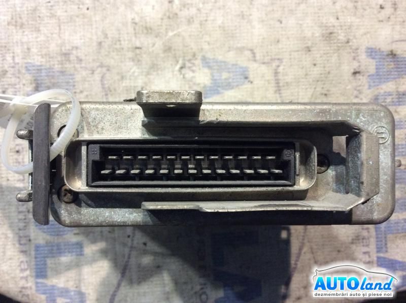 Calculator ECU Motor AUDI 80 (81,85,B2) 1978-1986 Cod 893907383B 