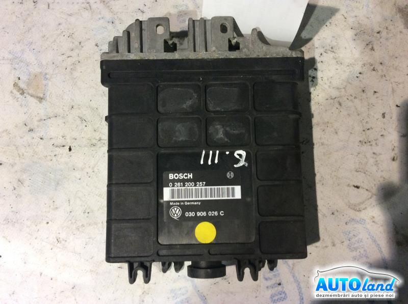 Calculator ECU Motor VOLKSWAGEN GOLF III (1H1) 1991-1997 Cod 030906026C 