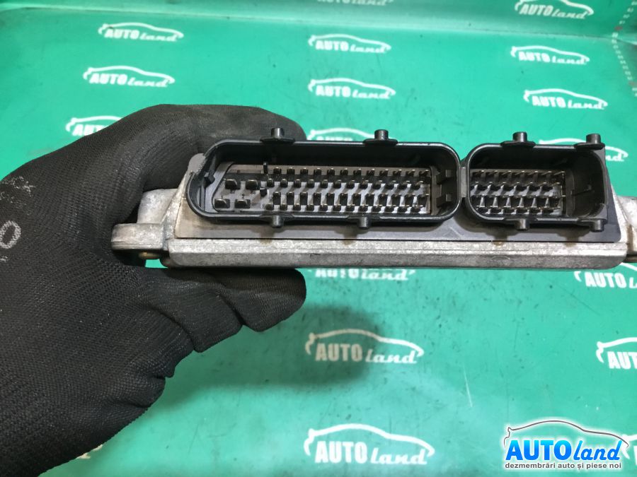 Calculator ECU Motor VOLKSWAGEN GOLF IV (1J1) 1997-2005 Cod 038906018BL 