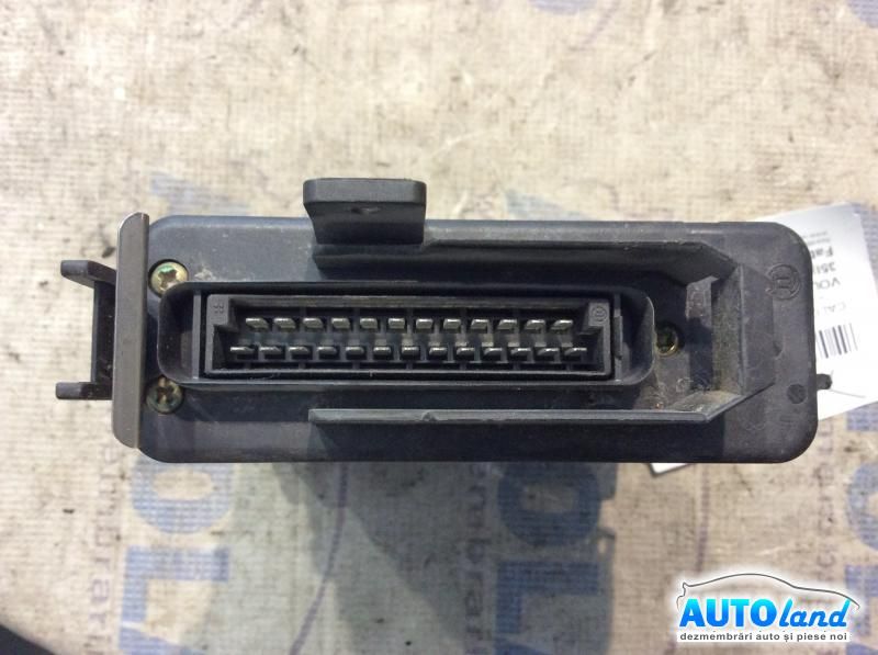 Calculator ECU Motor VOLKSWAGEN PASSAT (3A2,35I) 1988-1996 Cod 0280000739 