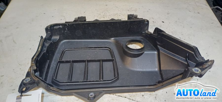 Capac Motor OPEL VIVARO B 2014-2018 Cod 175B13123R 