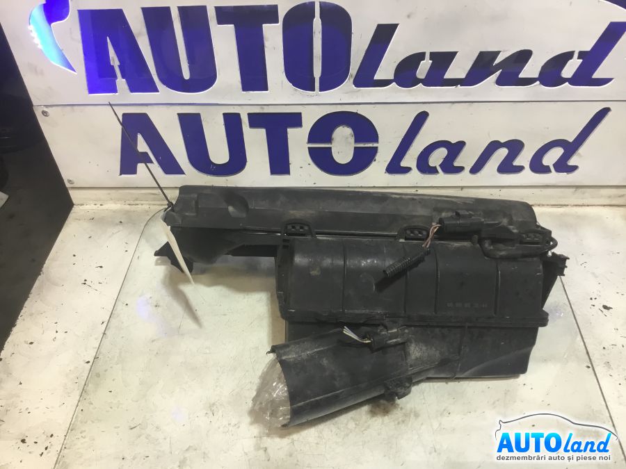 Carcasa Filtru Aer FORD FIESTA V (JH_,JD_) 2001-2026 Cod 9647737680 
