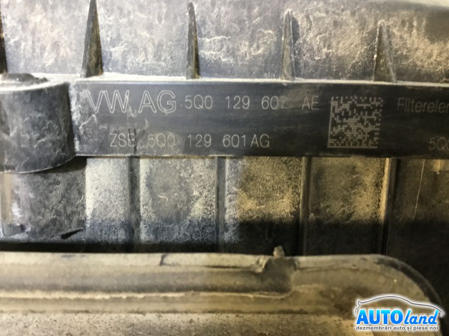 Carcasa Filtru Aer VOLKSWAGEN GOLF VII 2012-2025 Cod 5Q0129607AE 