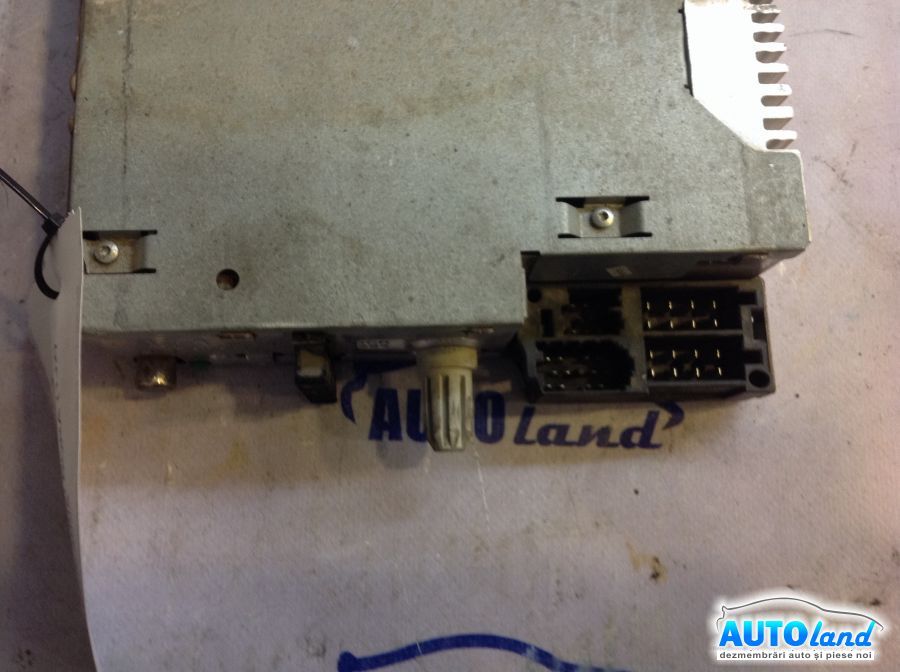 CD Player auto VOLKSWAGEN BORA (1J2) 1998-2005 Cod 8200354519T 