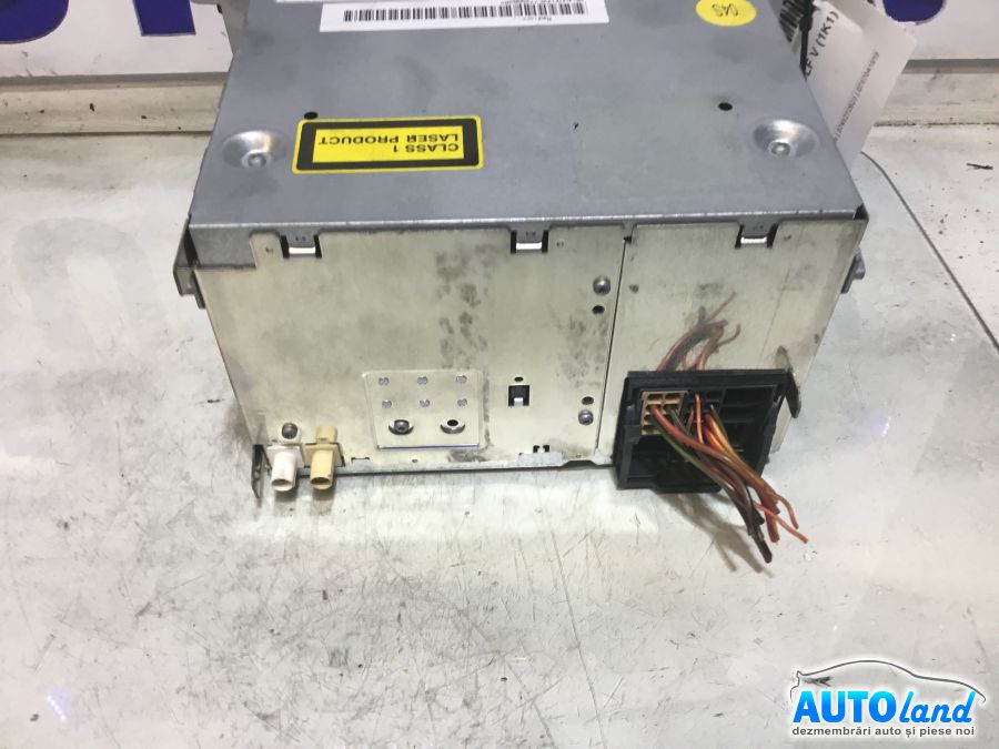 CD Player auto VOLKSWAGEN GOLF V (1K1) 2003-2025 Cod 1K0035186P 