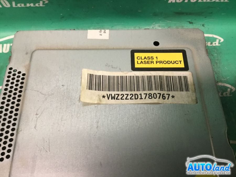 CD Player auto VOLKSWAGEN GOLF V (1K1) 2003-2025