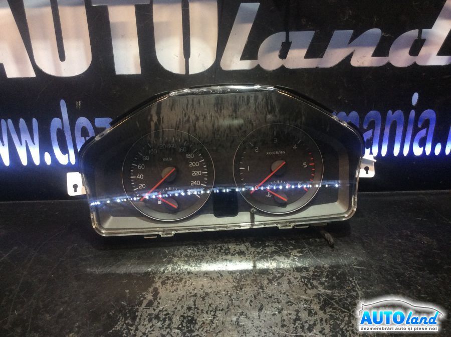 Ceas Bord VOLVO V50 (MW) 2004-2025 Cod 69199420T 