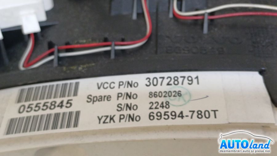 Ceas Bord VOLVO XC70 2000-2007 Cod 30728791 