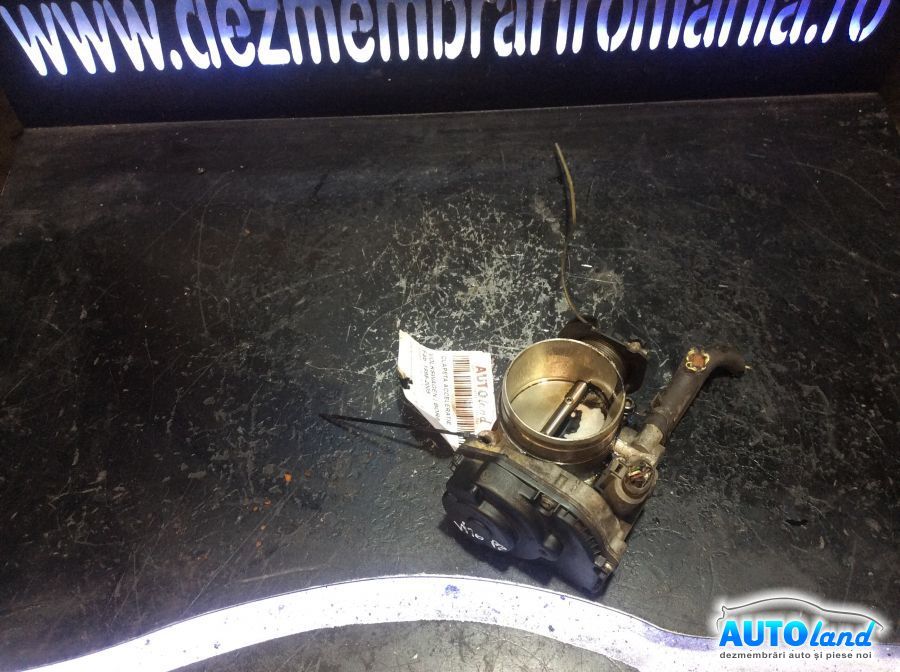Clapeta Acceleratie VOLKSWAGEN BORA (1J2) 1998-2005 Cod 021133066 
