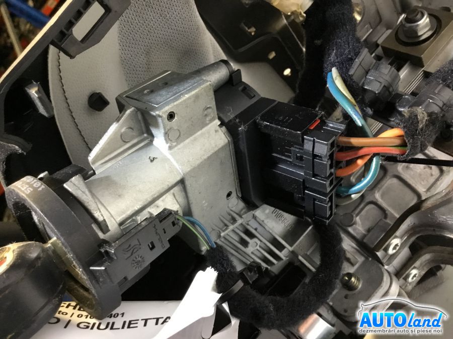 Contact cu Chei Auto ALFA ROMEO GIULIETTA (940_) 2010-2025 Cod 01098401 
