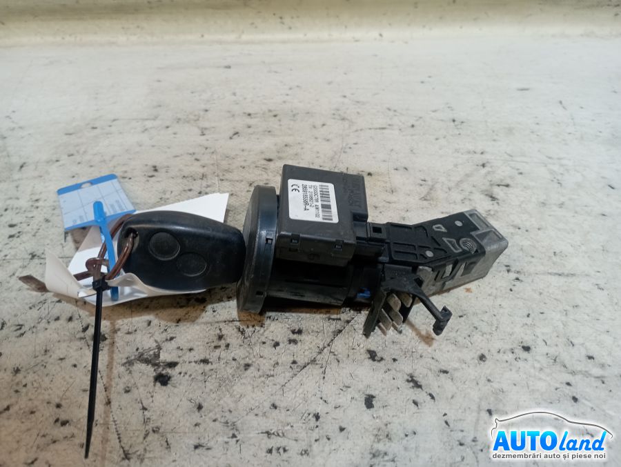Contact cu Chei Auto